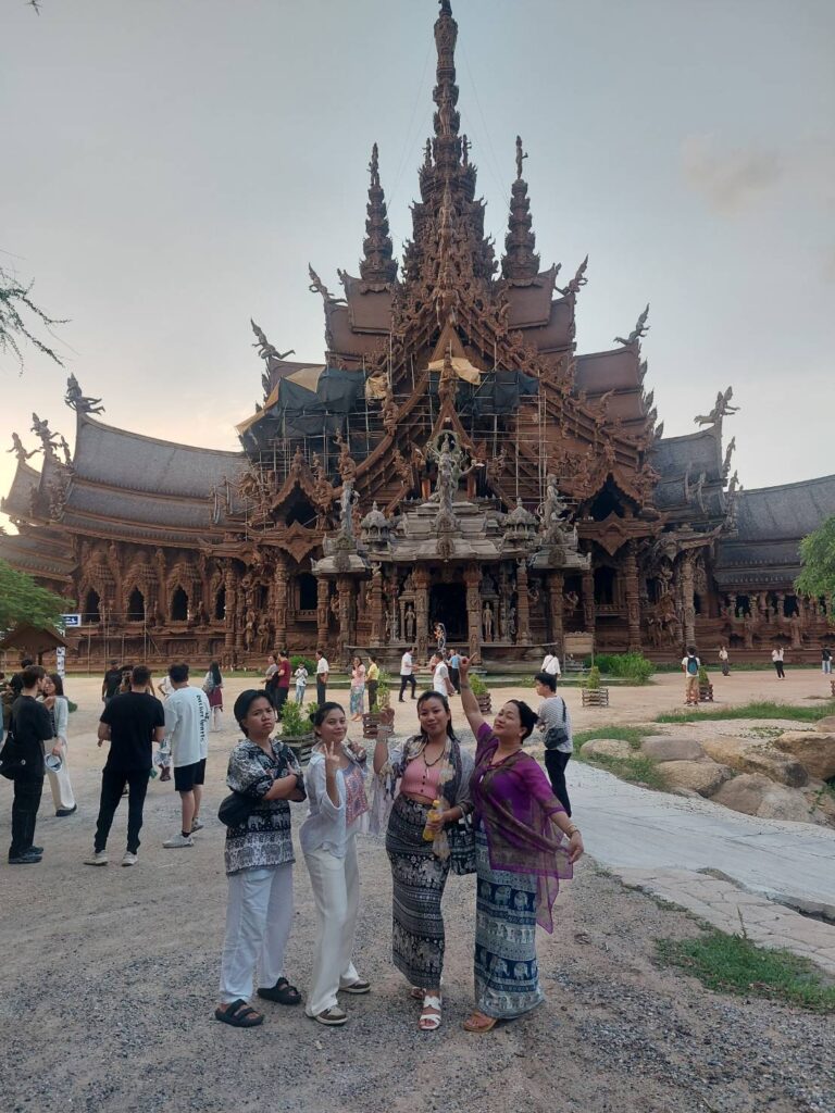 line_oa_chat_241028_003430_group_3